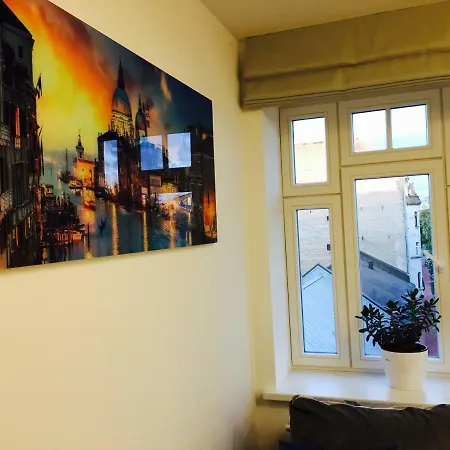 Elegance Apartment