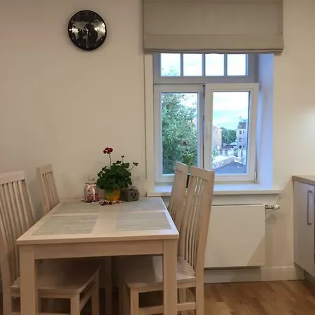 Elegance Apartment *